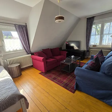 Apartment Hr Townhouse Honigbach