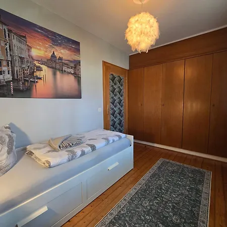 Hr Townhouse Honigbach * Косфельд