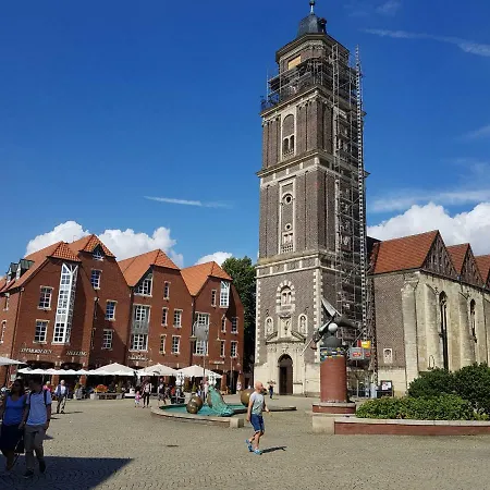 Hr Townhouse Honigbach