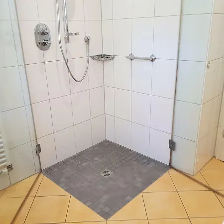 Apartment Hr Townhouse Honigbach *