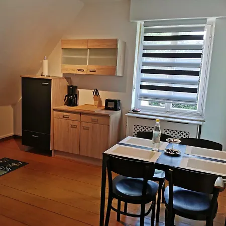 Hr Townhouse Honigbach * Косфельд
