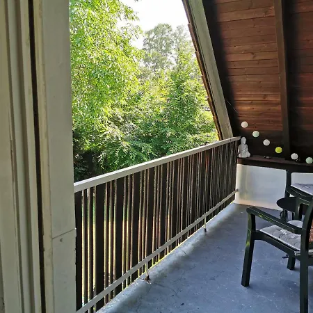 Hr Townhouse Honigbach *